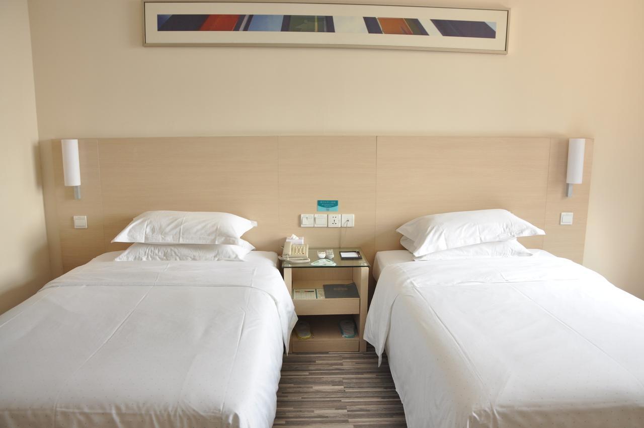 City Comfort Inn Wuhan Caidian Square Kültér fotó