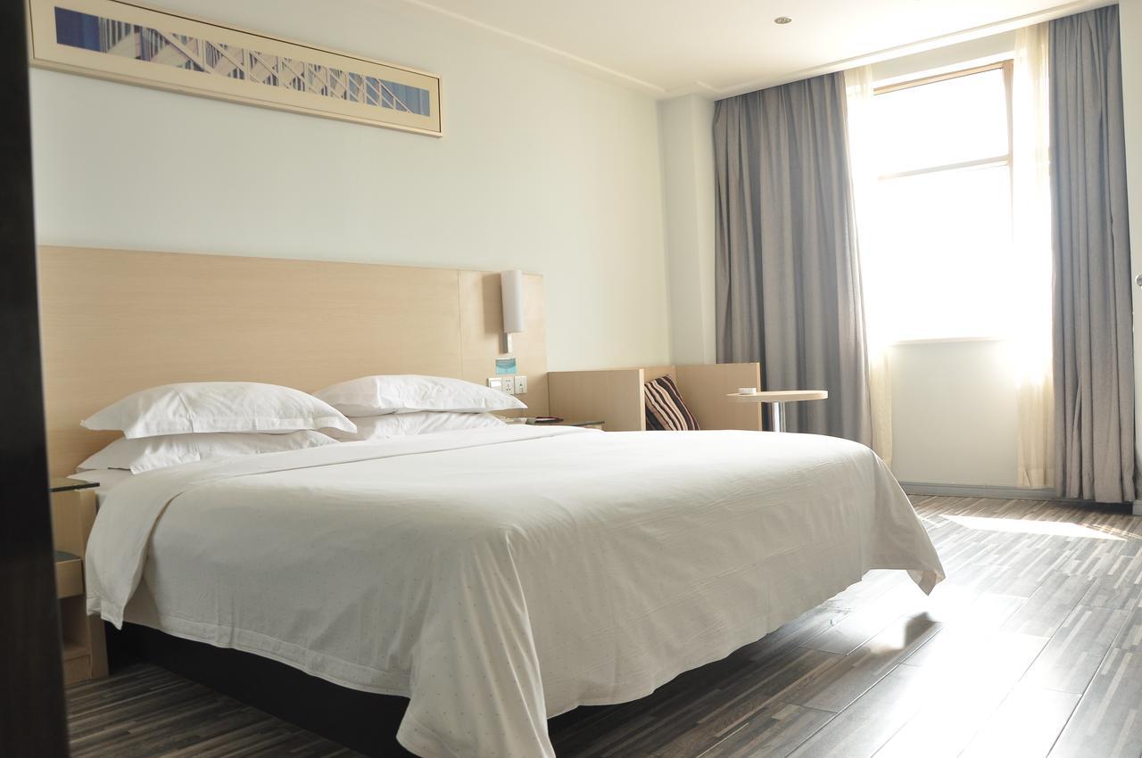City Comfort Inn Wuhan Caidian Square Kültér fotó