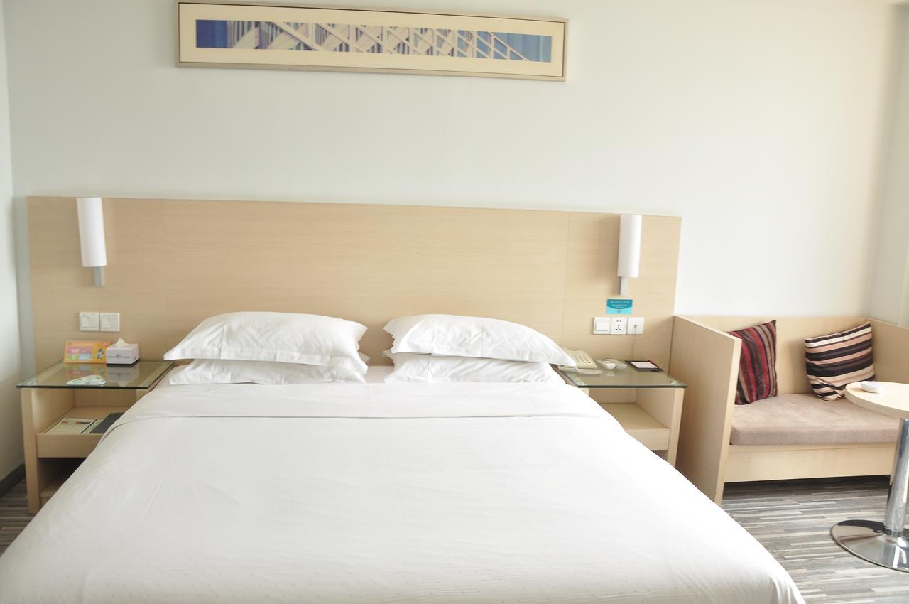 City Comfort Inn Wuhan Caidian Square Kültér fotó