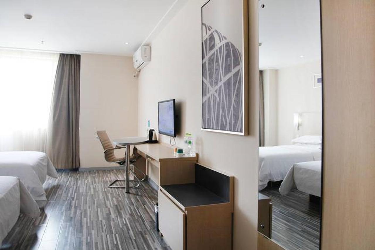 City Comfort Inn Wuhan Caidian Square Kültér fotó